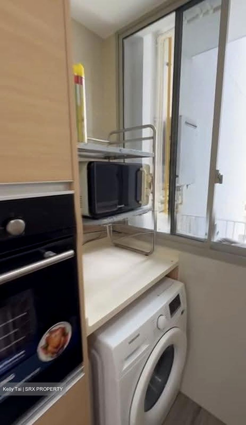 Sea Esta (D18), Condominium #623110911